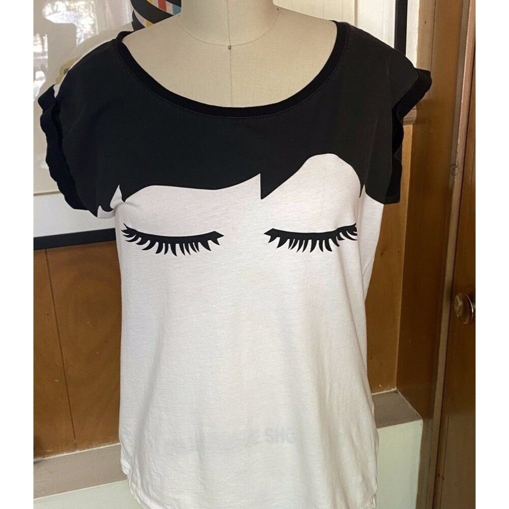 Lulu Guinness x Uniqlo Cotton Top Sz M eye black white eyelash